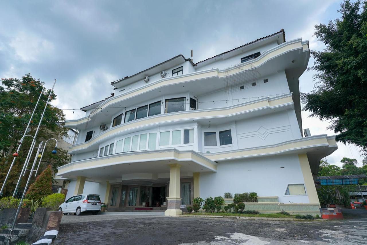 Urbanview By Millenium Hotel Pangkal Pinang Eksteriør bilde
