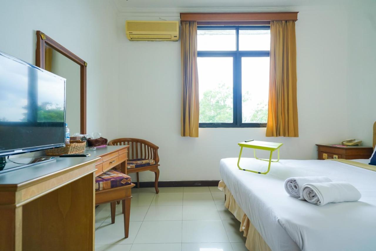 Urbanview By Millenium Hotel Pangkal Pinang Eksteriør bilde