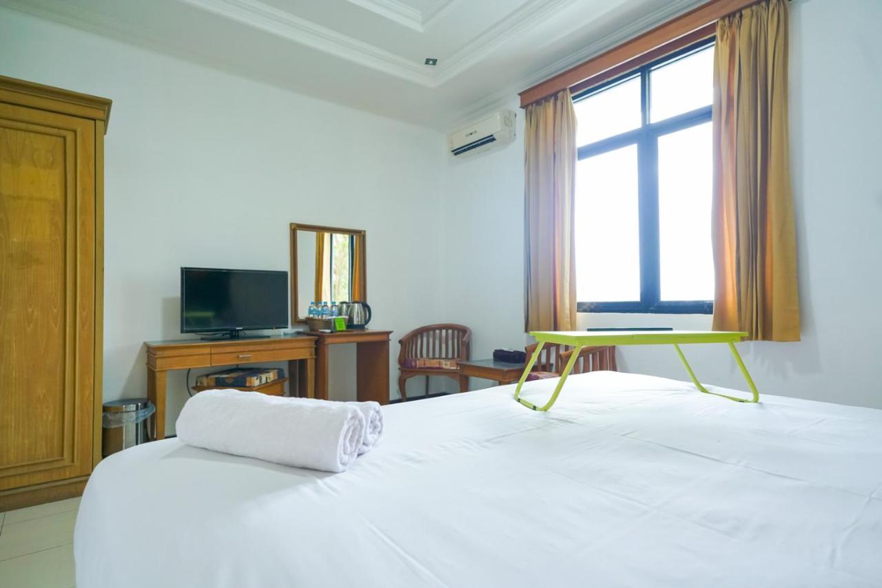 Urbanview By Millenium Hotel Pangkal Pinang Eksteriør bilde
